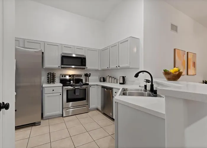 4 Bedroom Retreat In The Heart Of Holiday home
